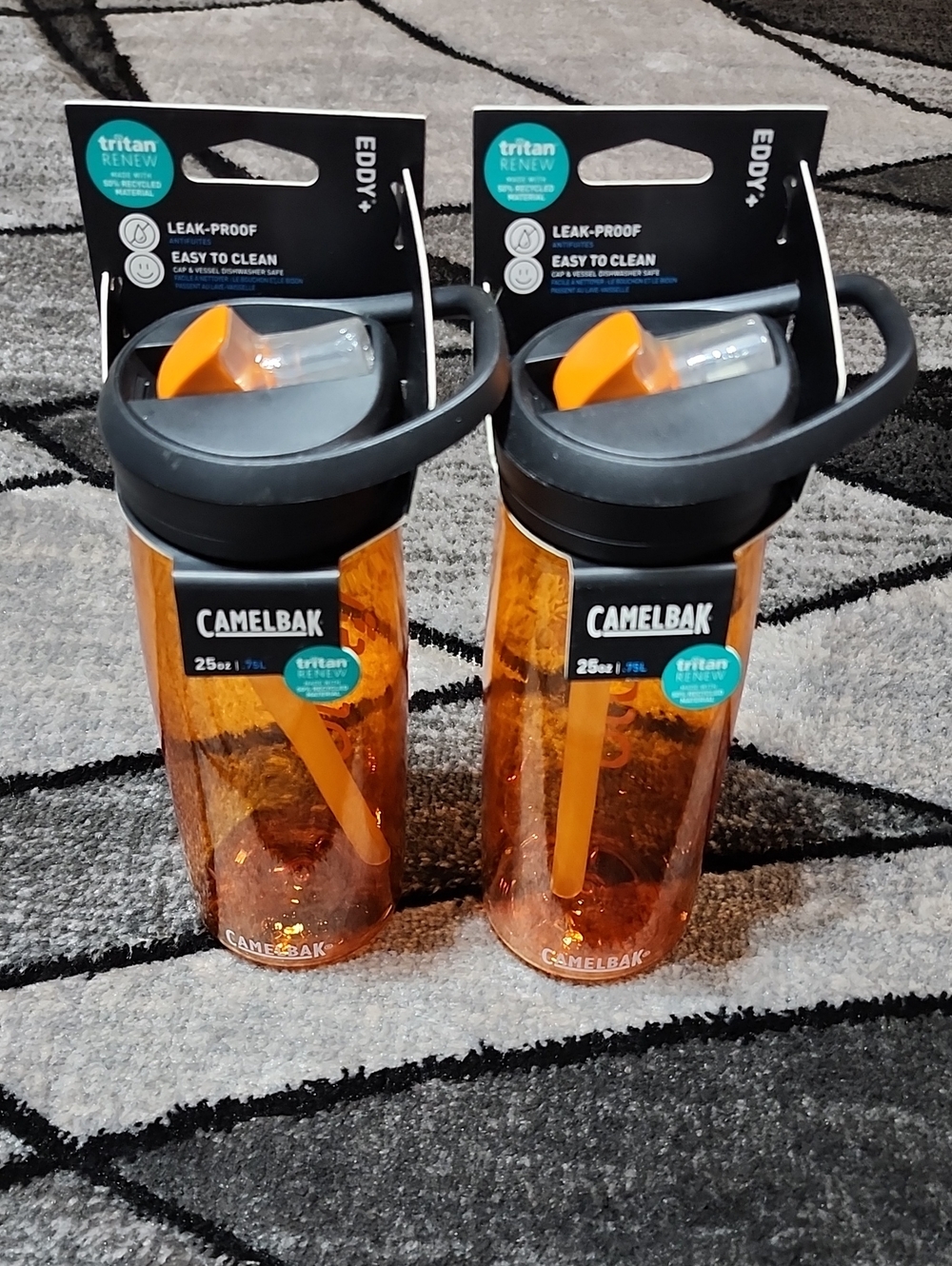 CAMELBAK EDDY HYDRATION W/ TRITAN RENEW ORANGE/BLACK SET-OF-2 WATER BOTTLES